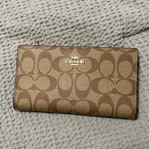 Coach Signature Slim Zip Wallet